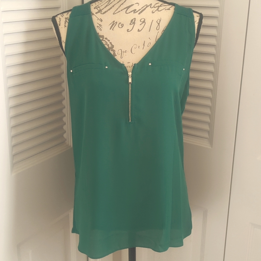 Fortune + ivy lighton zip detail mixed material blouse
